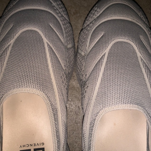 Givenchy TK Sand Sneakers - Picture 9 of 9